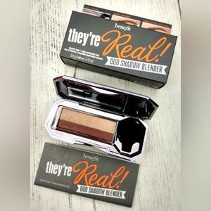 Benefit They're Real Duo Eyeshadow Blender  Provocative Plum NIB Makeup Cosmetic